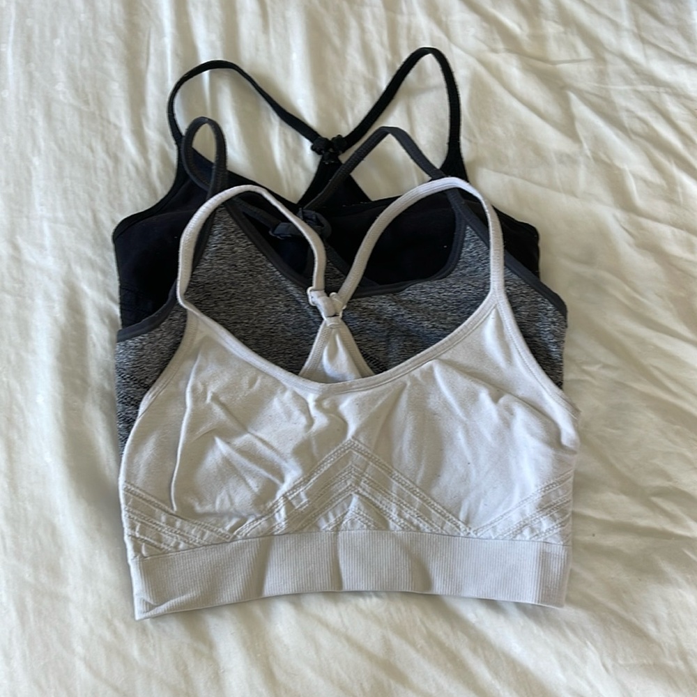 Sports bra